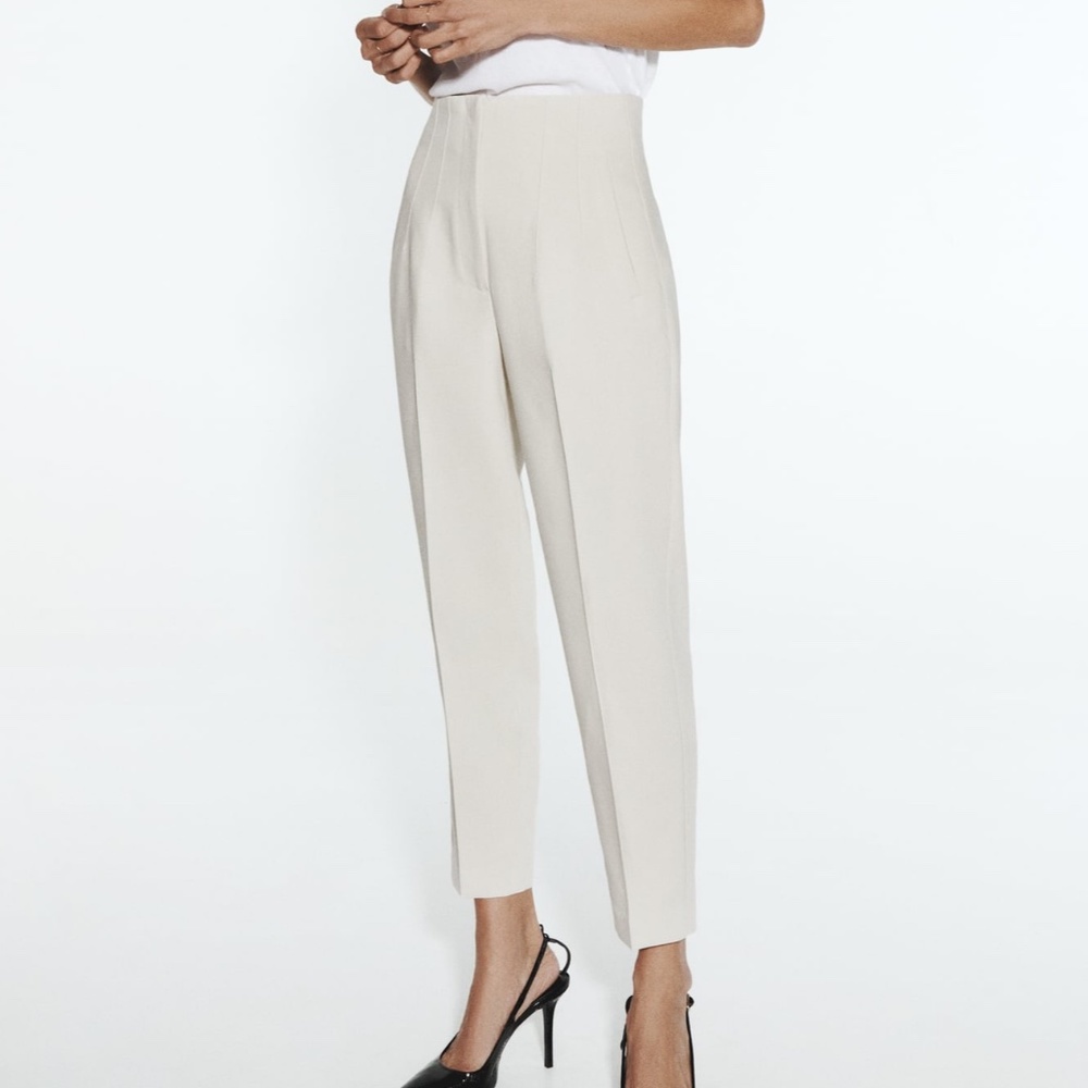 Pants with high waist